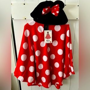 Brand new Minnie Mouse sleep poncho - with tags.